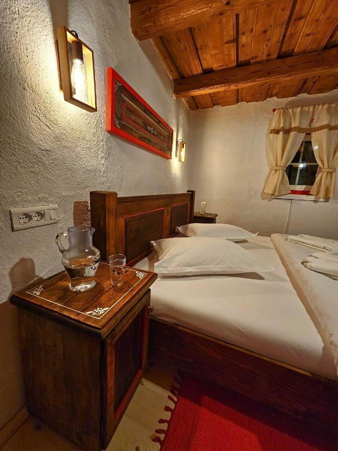 The Hut Retreat *