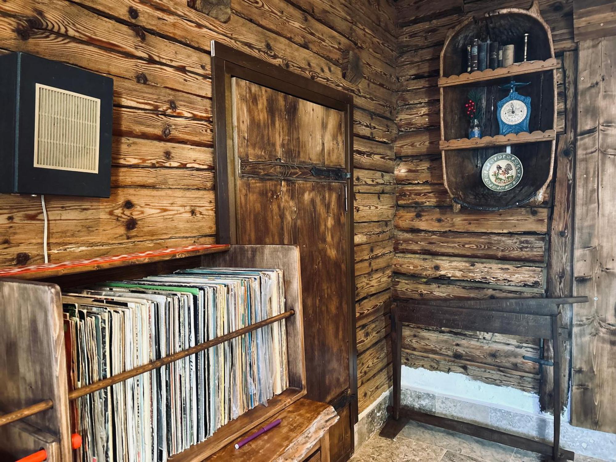 The Hut Retreat Holiday home