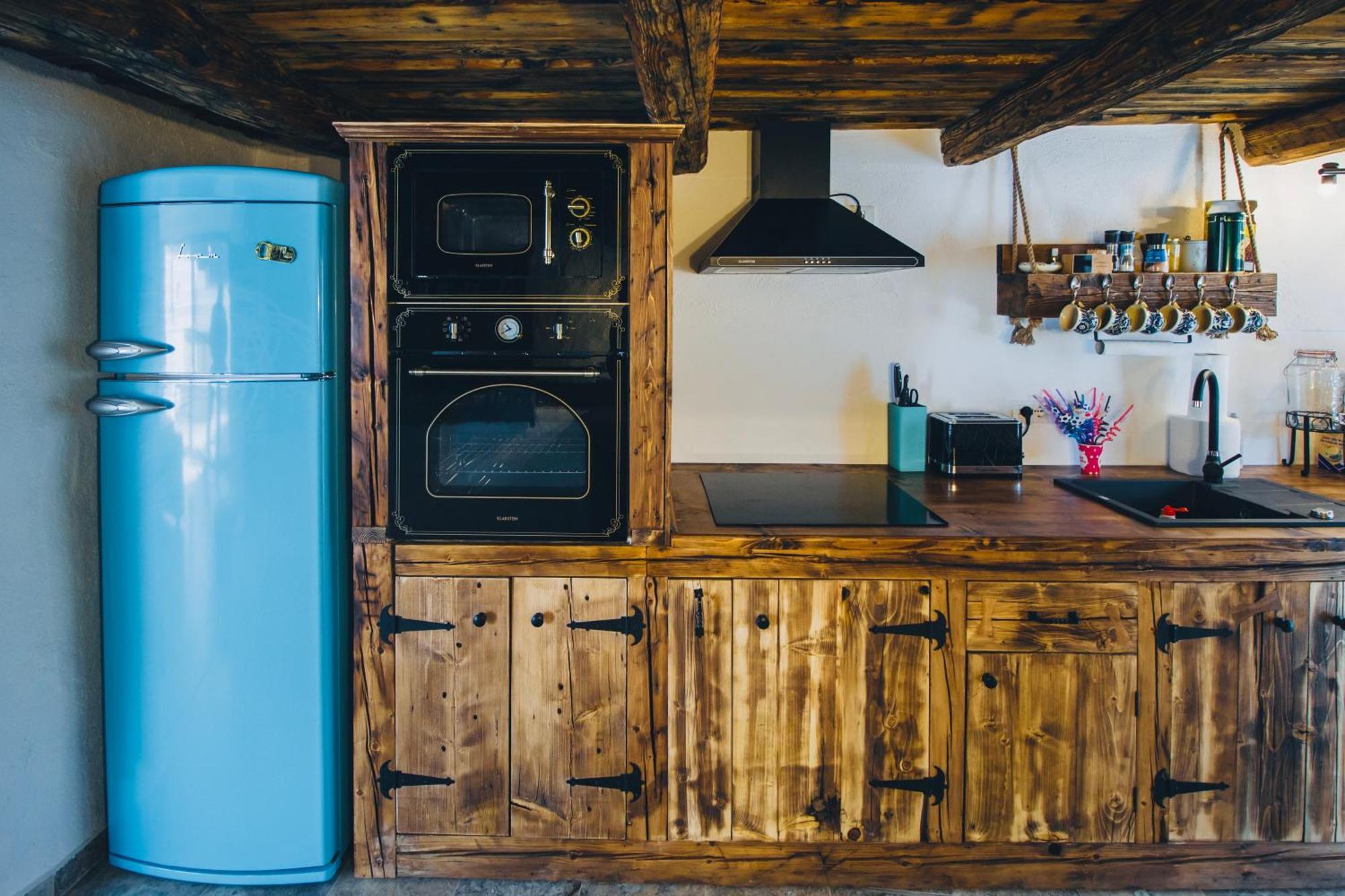 The Hut Retreat Fantanele (Sibiu)