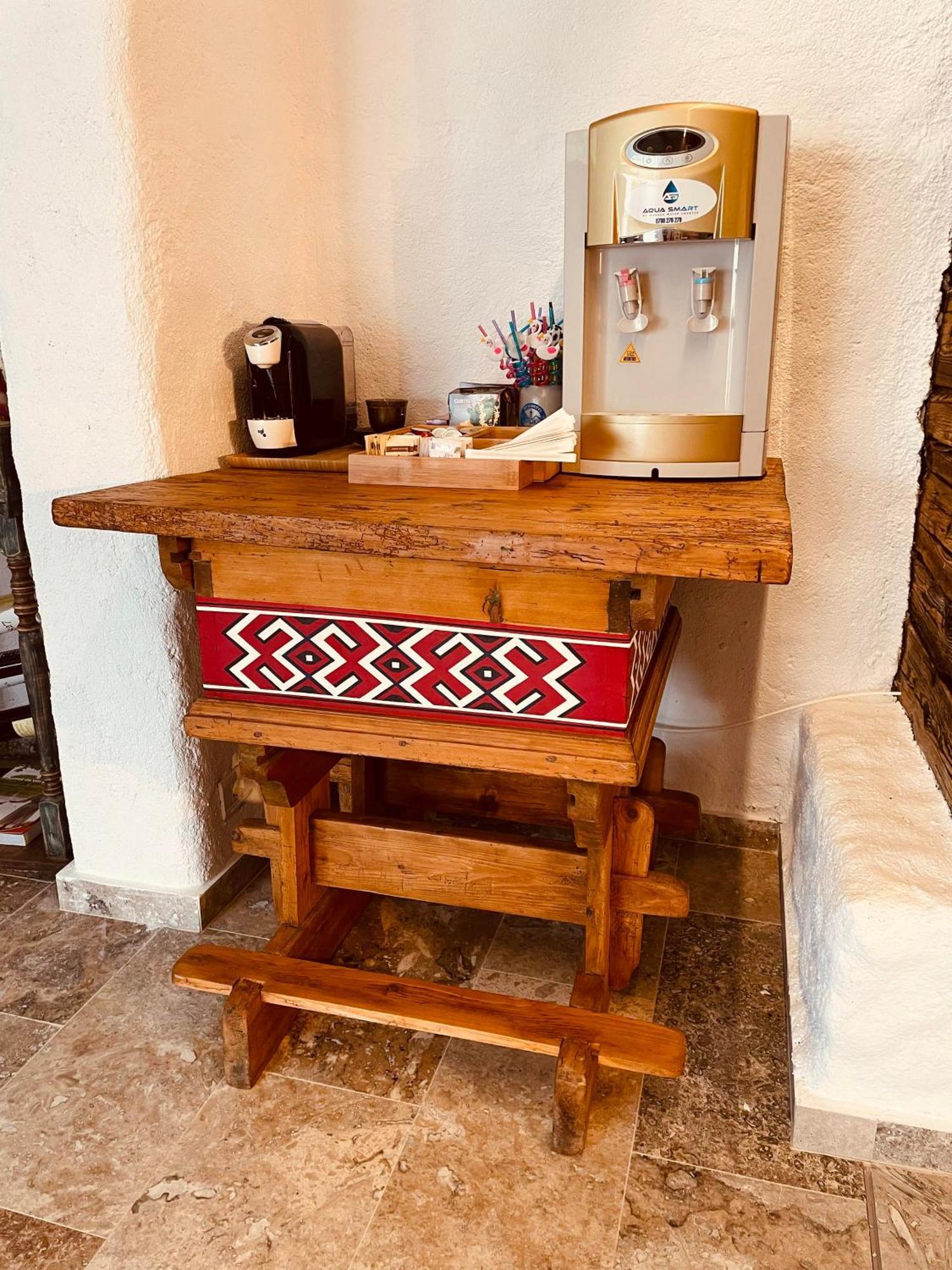The Hut Retreat Fantanele (Sibiu)